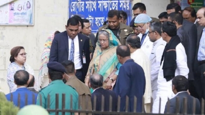 ওবায়দুল কাদেরকে দেখতে হাসপাতালে প্রধানমন্ত্রী