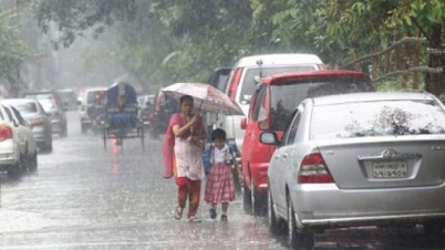 সোমবার বৃষ্টিতে কমবে তাপমাত্রা, বাড়বে কুয়াশা