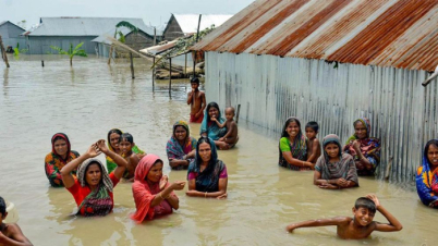 বন্যা:ক্ষতিগ্রস্ত ৫৪ লাখ মানুষ, পানিবন্দি ১০ লাখ পরিবার,মৃত্যু ৫৪