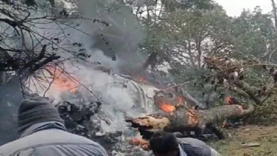 হেলিকপ্টার বিধ্বস্ত: ভারতের সেনাপ্রধানসহ নিহত ১৩