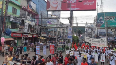 ফেনীতে লংমার্চে বহিরাগতদের হামলা, আহত ৮