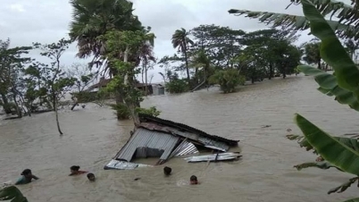 আম্ফানের ভয়াবহ তাণ্ডব: ভোলায় ২ জনের মৃত্যু